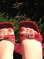 Amateur mature shows feet in seamed stockings