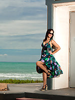 High heels pantyhose upskirt